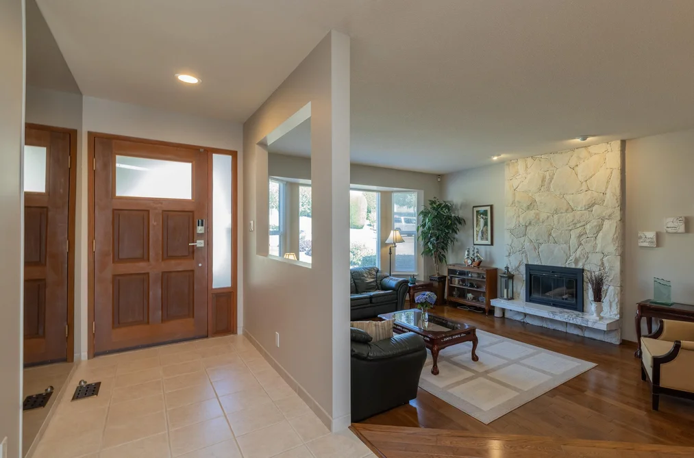 455 ALOUETTE DRIVE, Coquitlam BC V3C 4Y7, Coquitlam BC — Residential for Sale — Photo 4 of 40