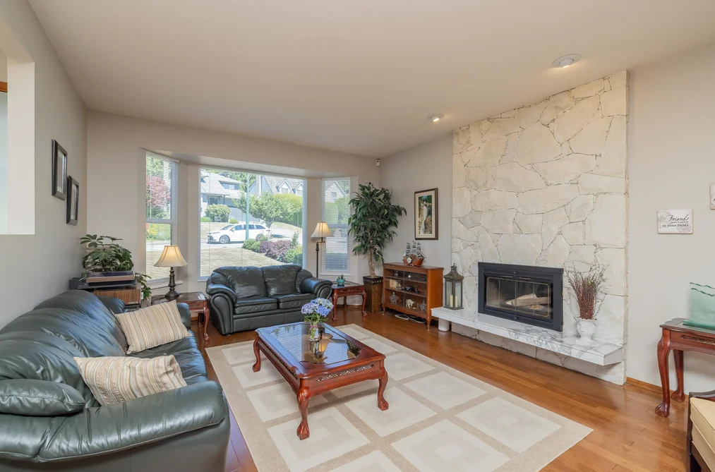 455 ALOUETTE DRIVE, Coquitlam BC V3C 4Y7, Coquitlam BC — Residential for Sale — Photo 5 of 40