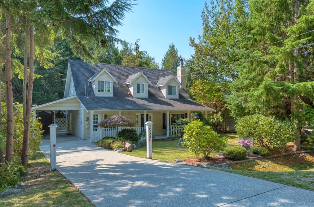 House for sale at 4550 Merrill Road Madeira Park British Columbia - MLS: R3156811