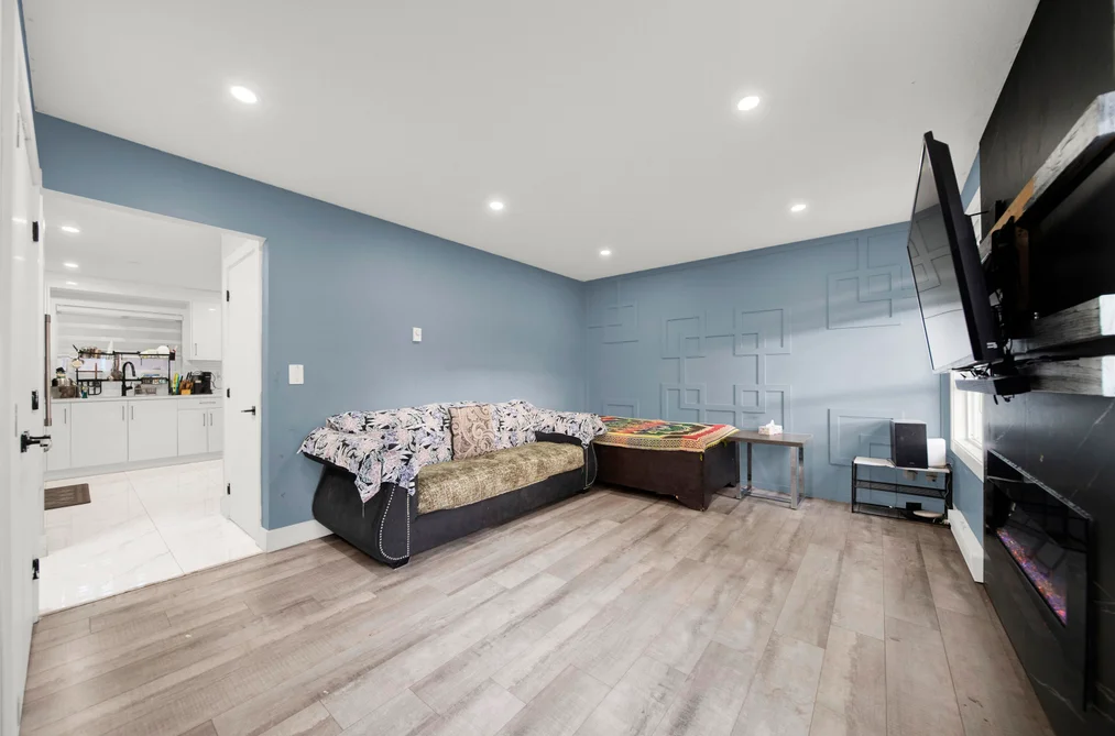 45533 MCINTOSH DRIVE, Chilliwack BC V2P 6V4, Chilliwack BC — Residential for Sale - Photo 4