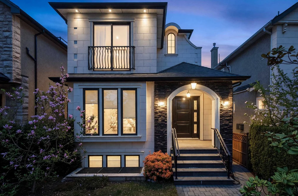 4555 W 9TH AVENUE, Vancouver BC V6R 2E2, Vancouver BC — Residential for Sale - Photo 3