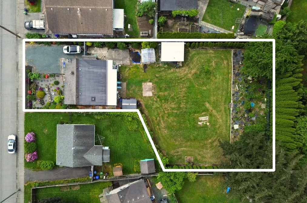 45573 WELLINGTON AVENUE, Chilliwack BC V2P 2E8, Chilliwack BC — Residential for Sale - Photo 2