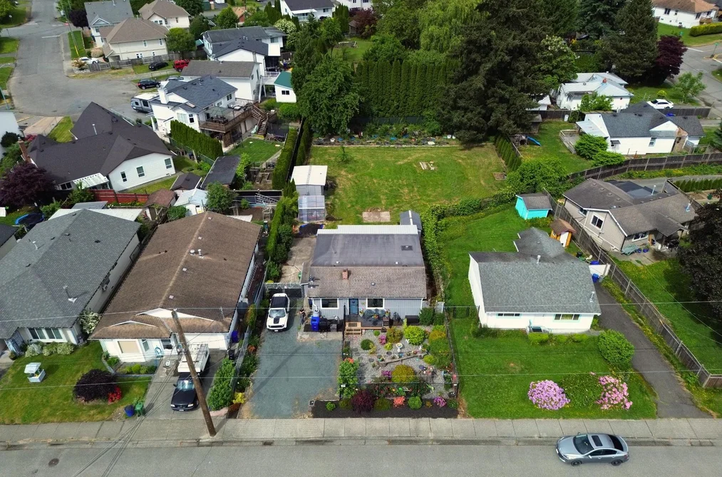 45573 WELLINGTON AVENUE, Chilliwack BC V2P 2E8, Chilliwack BC — Residential for Sale - Photo 3