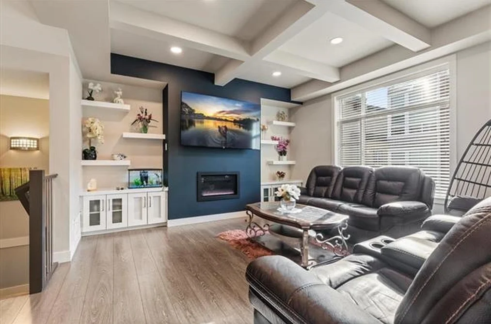 45582 MEADOWBROOK DRIVE, Chilliwack BC V2P 0G6, Chilliwack BC — Residential for Sale - Photo 2
