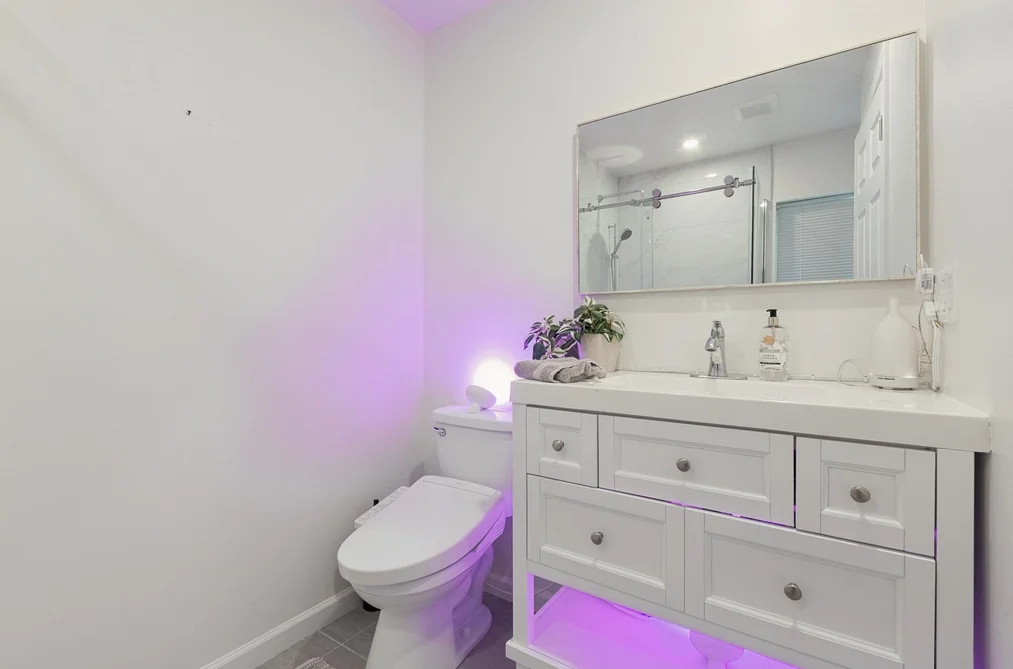 456 Montroyal Boulevard, North Vancouver, BC - MLS: R3164078 - Photo 14 456 Montroyal Boulevard, North Vancouver, BC - MLS: R3164078 - Photo 14