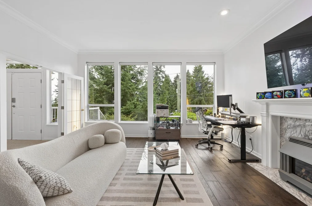 456 Montroyal Boulevard, North Vancouver, BC - MLS: R3164078 - Photo 8 456 Montroyal Boulevard, North Vancouver, BC - MLS: R3164078 - Photo 8