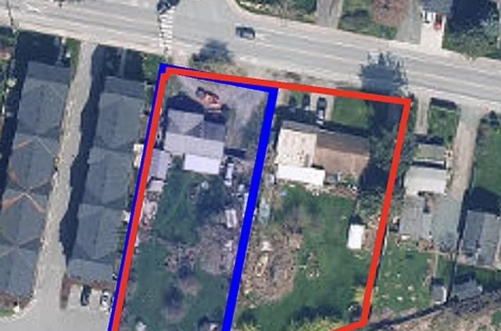 Duplex for sale at 45628 Bernard Avenue Chilliwack British Columbia - MLS: R3086126