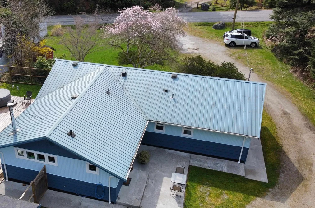 4569 FRANCIS PENINSULA ROAD, Madeira Park BC V0N 2H1, Madeira Park BC — Residential for Sale - Photo 2