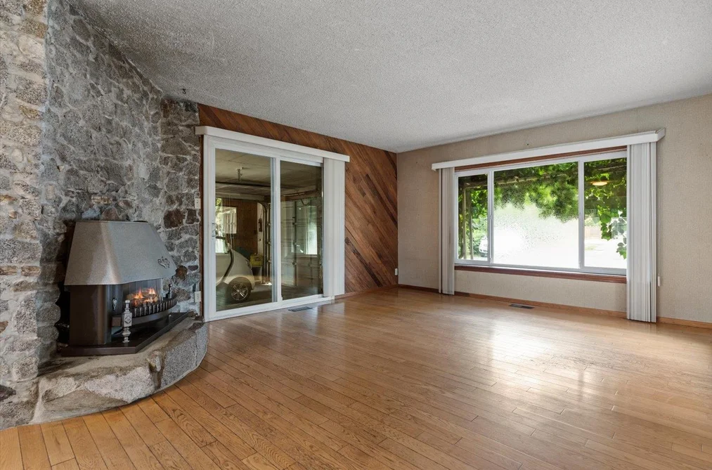 45695 Laura Crescent, Chilliwack, BC - MLS: R3163029 - Photo 7 45695 Laura Crescent, Chilliwack, BC - MLS: R3163029 - Photo 7