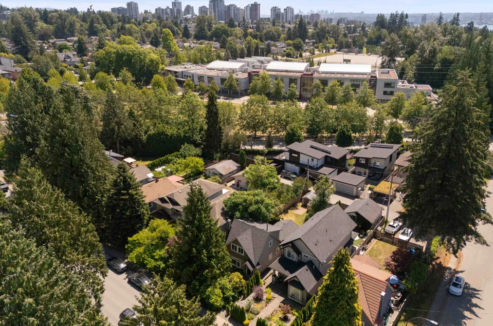 457 W 23RD STREET, North Vancouver BC V7M 2B8, North Vancouver BC — Residential for Sale — Photo 35 of 40
