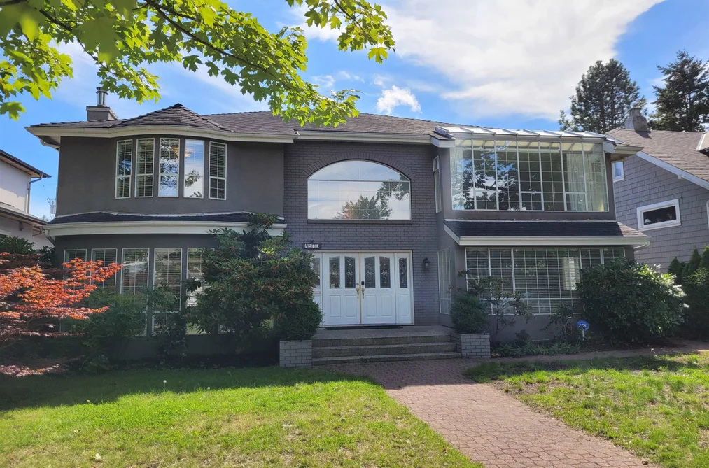 House for sale at 4570 W 13th Avenue Vancouver British Columbia - MLS: R3093467