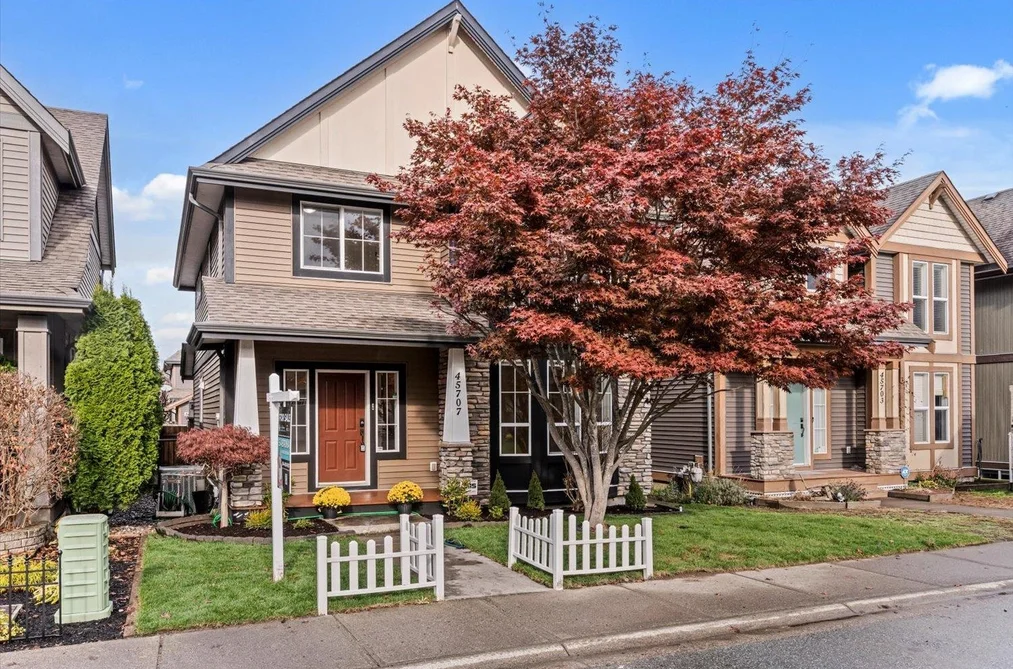 45707 Safflower Crescent, Chilliwack, BC - MLS: R3179425 - Photo 1 45707 Safflower Crescent, Chilliwack, BC - MLS: R3179425 - Photo 1