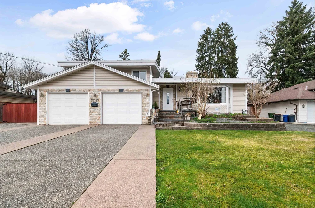 House for sale at 45715 Berkeley Avenue Chilliwack British Columbia - MLS: R3098021