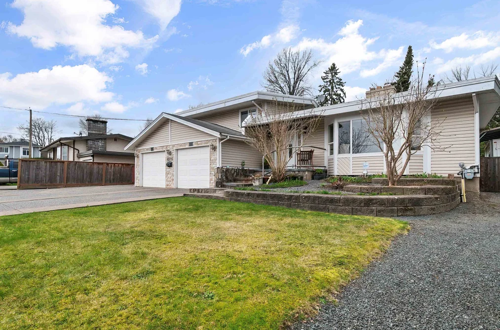 45715 BERKELEY AVENUE, Chilliwack BC V2P 3N1, Chilliwack BC — Residential for Sale - Photo 2
