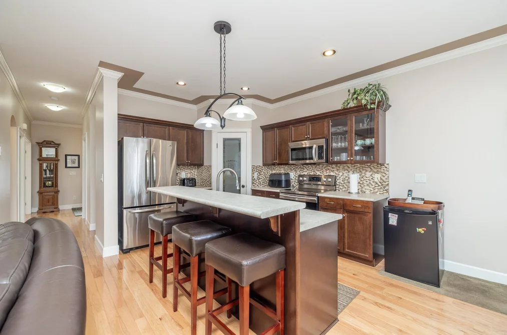 45715 SAFFLOWER CRESCENT, Chilliwack BC V2R 0H6, Chilliwack BC — Residential for Sale — Photo 11 of 40