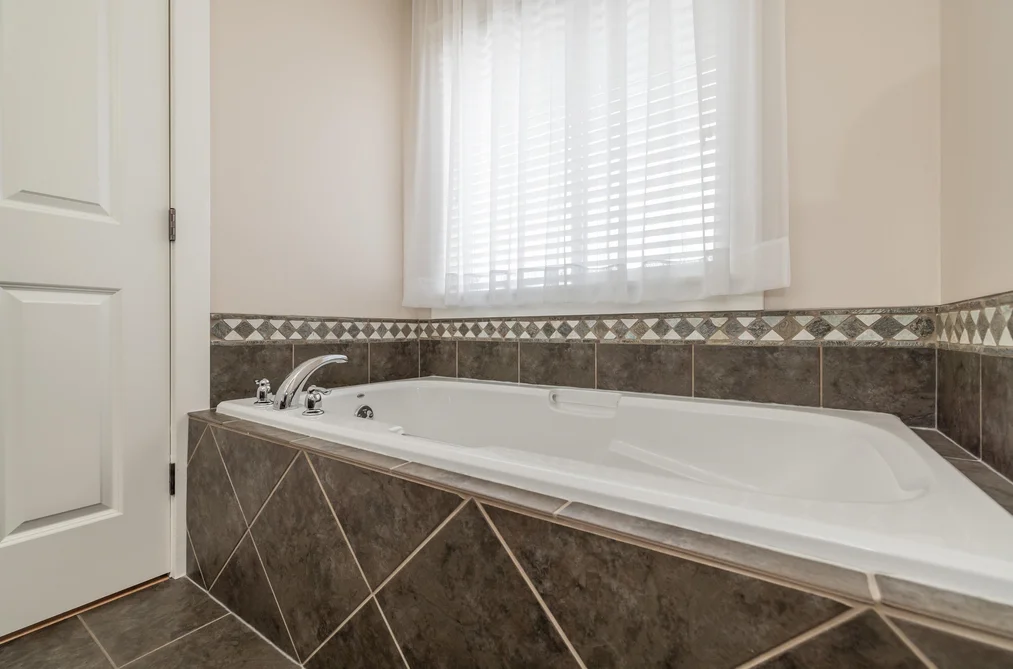 45715 SAFFLOWER CRESCENT, Chilliwack BC V2R 0H6, Chilliwack BC — Residential for Sale — Photo 24 of 40