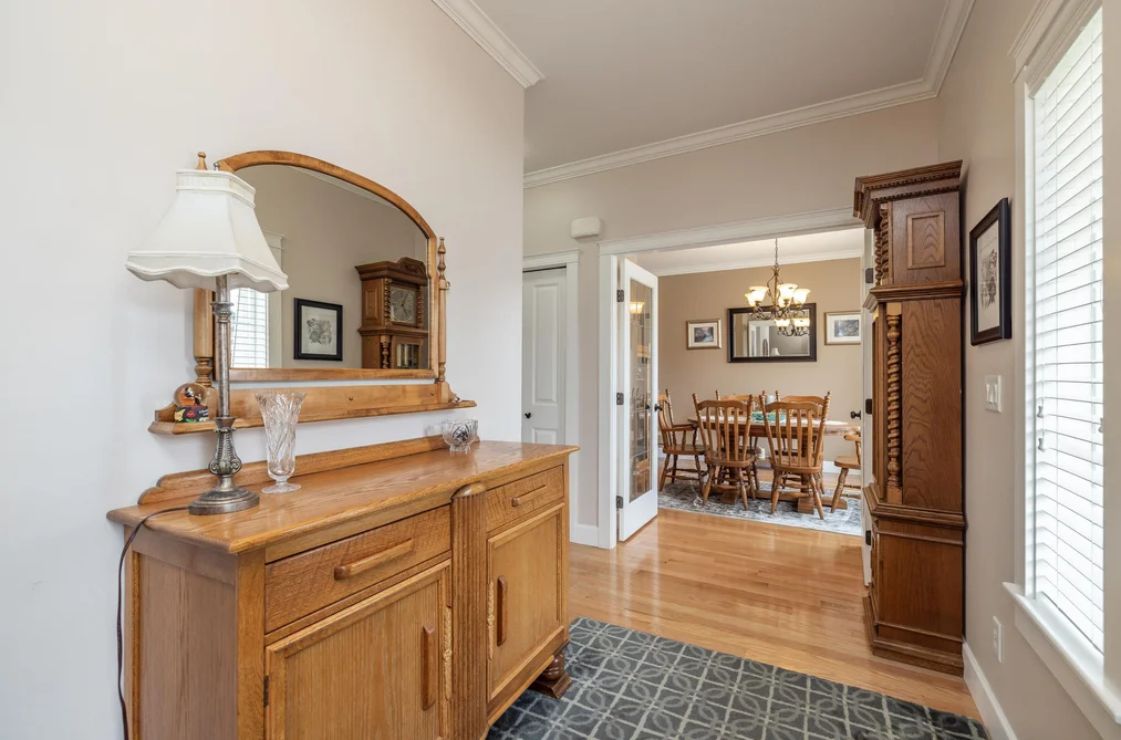 45715 SAFFLOWER CRESCENT, Chilliwack BC V2R 0H6, Chilliwack BC — Residential for Sale — Photo 5 of 40