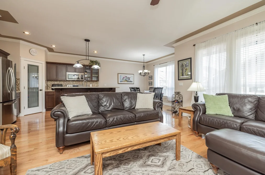 45715 SAFFLOWER CRESCENT, Chilliwack BC V2R 0H6, Chilliwack BC — Residential for Sale — Photo 8 of 40