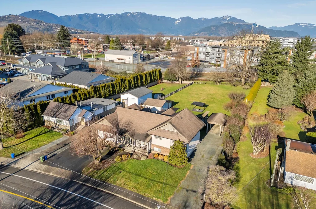 45757 BRITTON AVENUE, Chilliwack BC V2R 1X7, Chilliwack BC — Residential for Sale - Photo 3