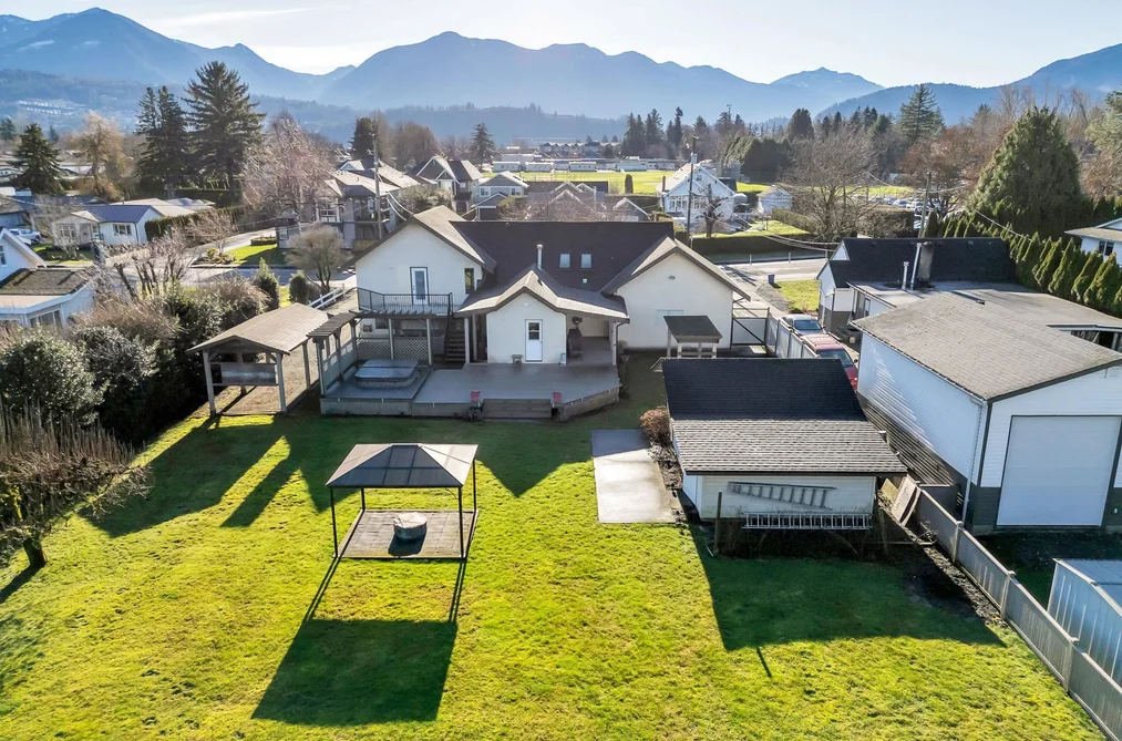 45757 BRITTON AVENUE, Chilliwack BC V2R 1X7, Chilliwack BC — Residential for Sale - Photo 4