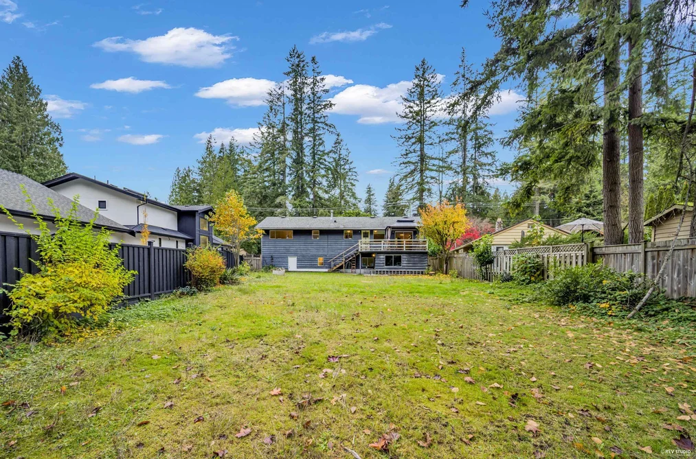 4578 CAPILANO ROAD, North Vancouver BC V7R 4K3, North Vancouver BC — Residential for Sale - Photo 2