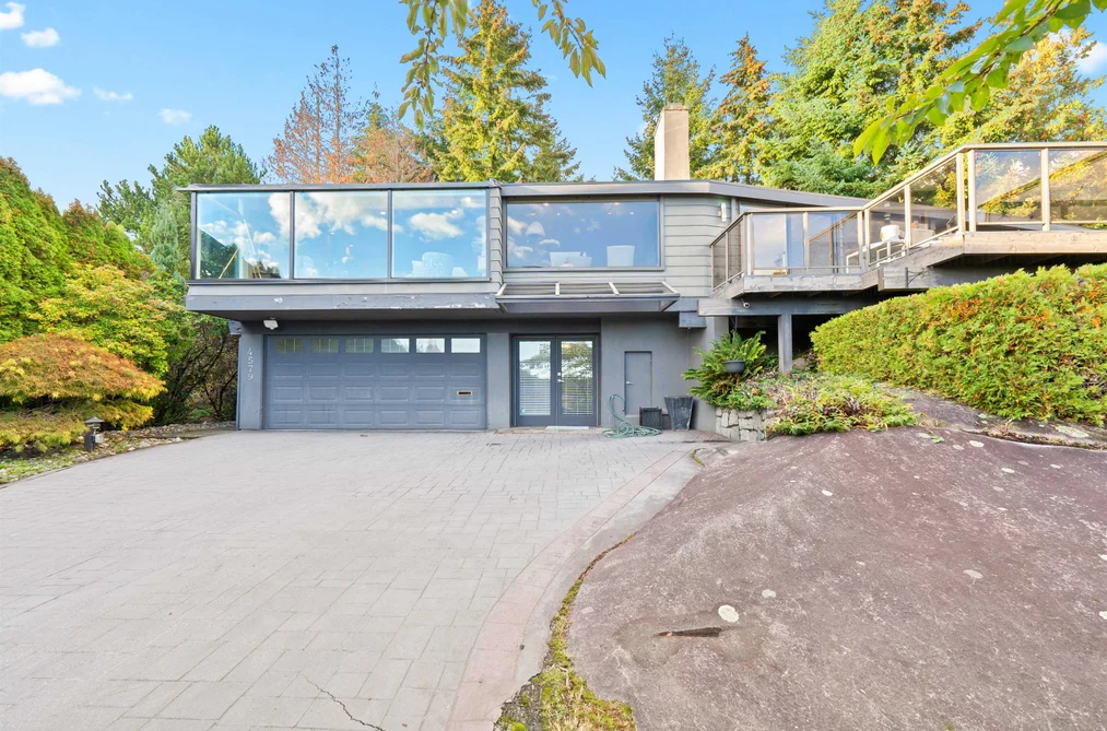 House for sale at 4579 Woodgreen Court West Vancouver British Columbia - MLS: R3083225