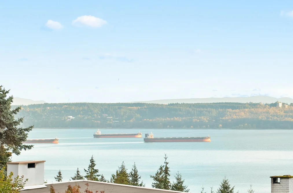 4579 WOODGREEN COURT, West Vancouver BC V7S 2V8, West Vancouver BC — Residential for Sale - Photo 2