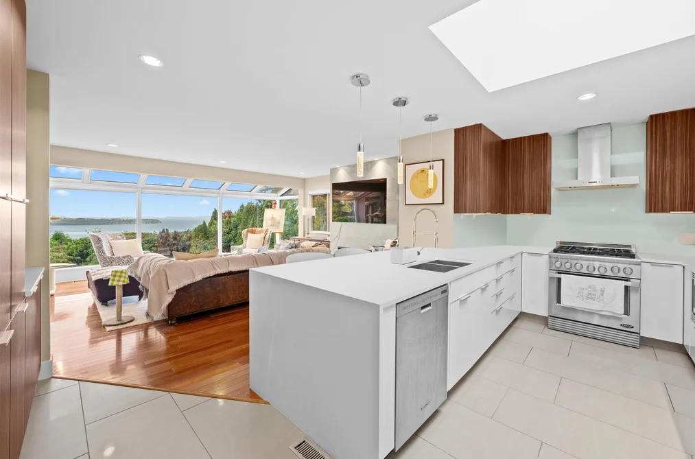 4579 WOODGREEN COURT, West Vancouver BC V7S 2V8, West Vancouver BC — Residential for Sale - Photo 4