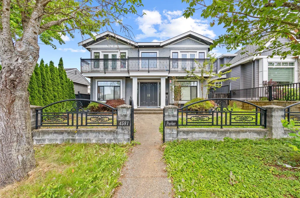 House for sale at 4581 Parker Street Burnaby British Columbia - MLS: R3141593