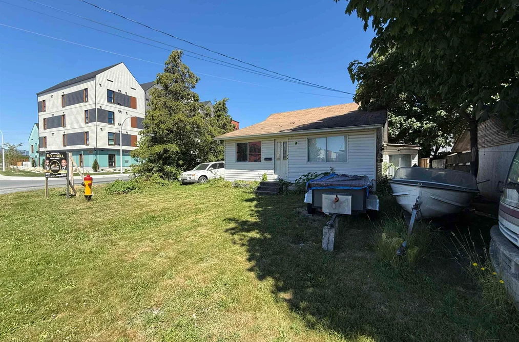 45871 ROWAT AVENUE, Chilliwack BC V2P 1J2, Chilliwack BC — Residential for Sale - Main Photo