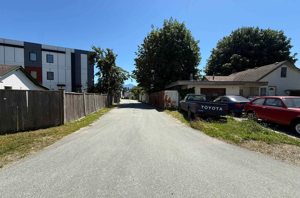 45881 ROWAT AVENUE, Chilliwack BC V2P 1J2, Chilliwack BC — Residential for Sale — Photo 12 of 13