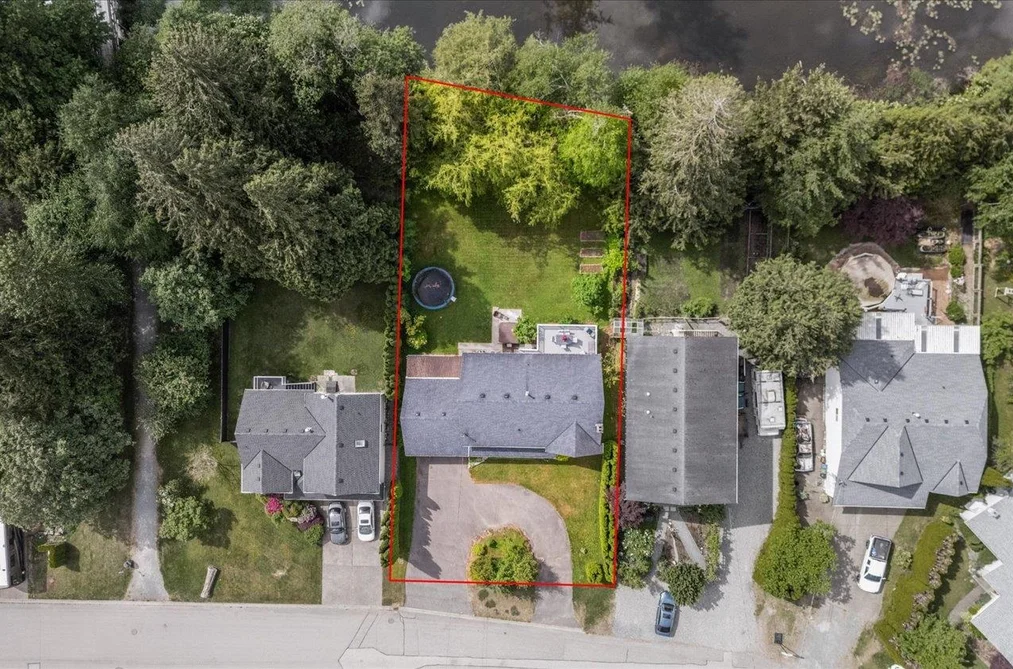 459 NAISMITH AVENUE, Harrison Hot Springs BC V0M 1K0, Harrison Hot Springs BC — Residential for Sale - Photo 3