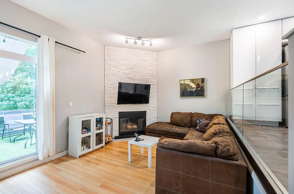 46 1240 FALCON DRIVE, Coquitlam BC V3E 2B4, Coquitlam BC — Residential for Sale — Photo 6 of 31