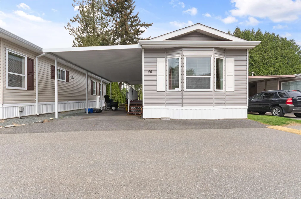 Manufactured Home for sale at 46 24330 Fraser Highway Langley British Columbia - MLS: R3117965