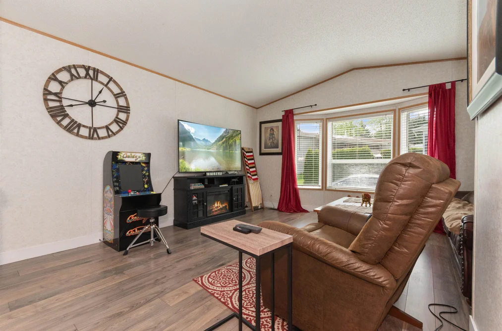 46 24330 FRASER HIGHWAY, Langley BC V2Z 1N2, Langley BC — Residential for Sale - Photo 2