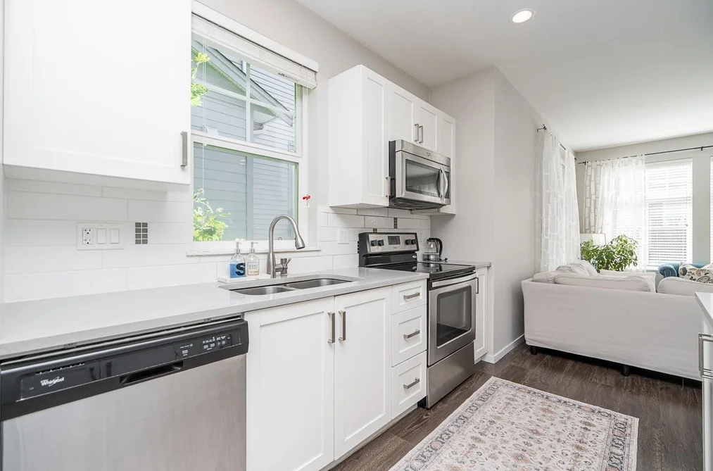 46 5858 142 STREET, Surrey BC V3X 0H2, Surrey BC — Residential for Sale — Photo 8 of 39
