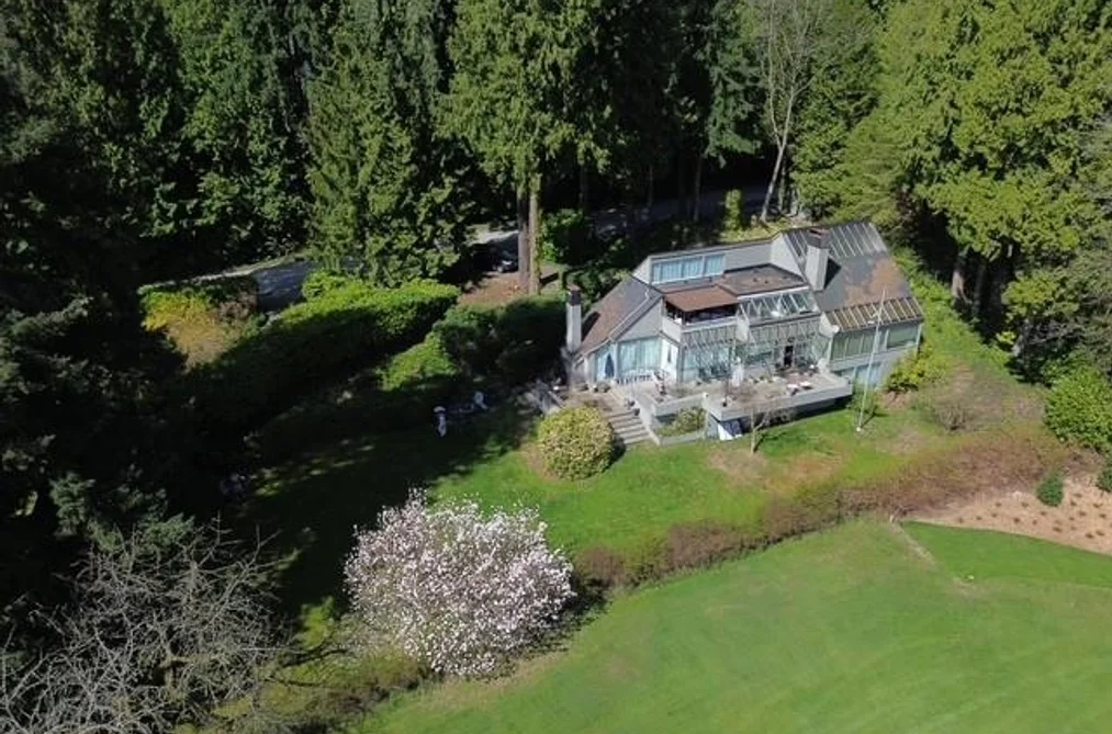 House for sale at 460 Southborough Drive West Vancouver British Columbia - MLS: R3109920