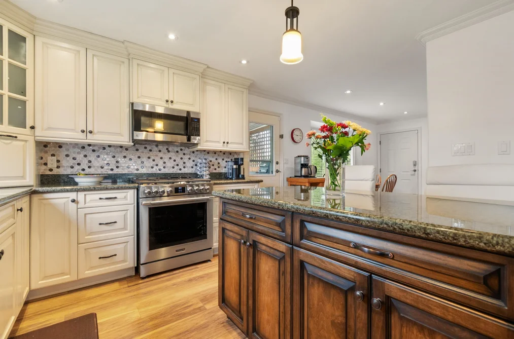 House for sale at 46000 Bonny Avenue Chilliwack British Columbia - MLS: R3111433