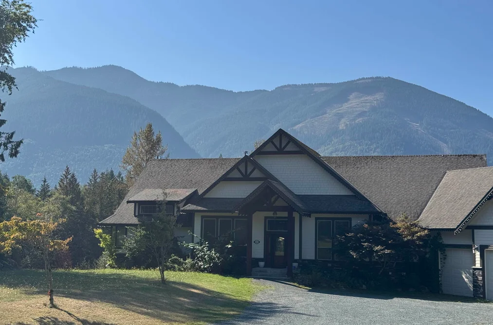 4601 BENCH ROAD, Chilliwack BC V4Z 1G1, Chilliwack BC — Residential for Sale - Photo 2