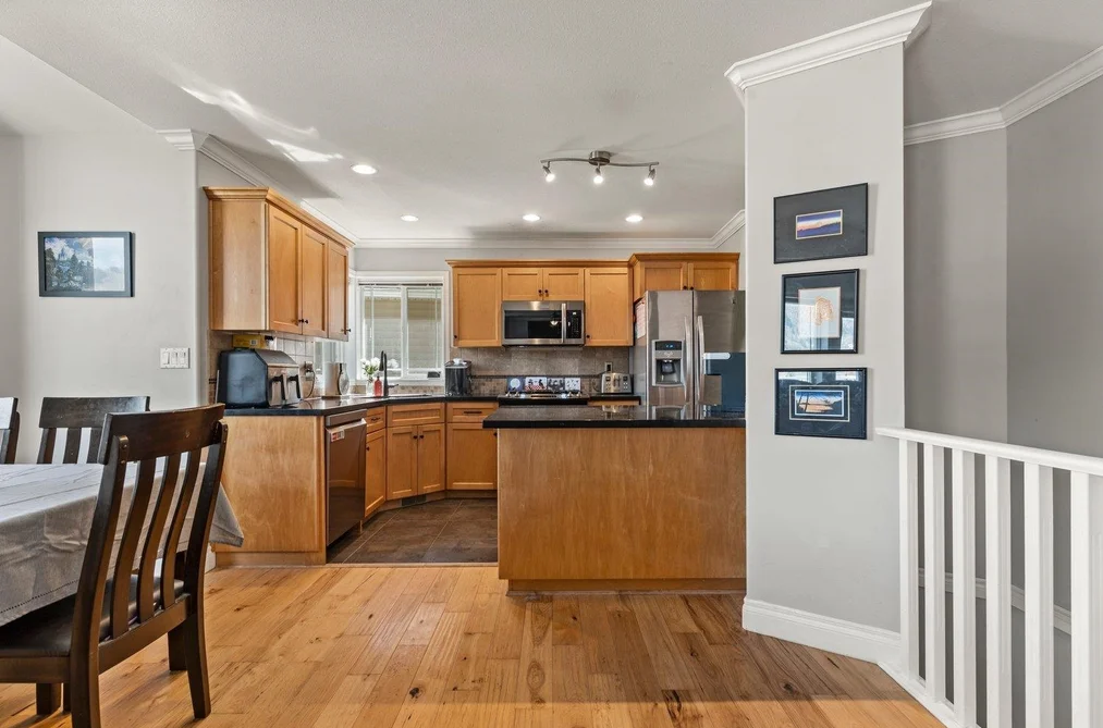 46017 SHERWOOD DRIVE, Chilliwack BC V2R 5R2, Chilliwack BC — Residential for Sale — Photo 12 of 40