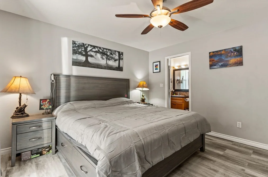 46017 SHERWOOD DRIVE, Chilliwack BC V2R 5R2, Chilliwack BC — Residential for Sale — Photo 17 of 40