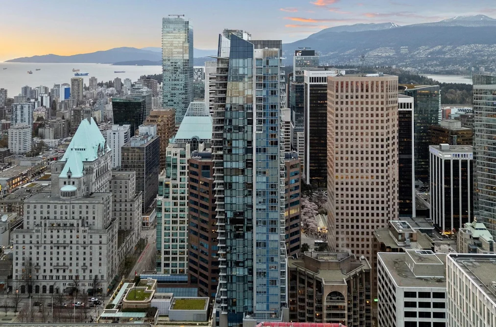 Condo for sale at 4602 667 Howe Street Vancouver British Columbia - MLS: R3103290