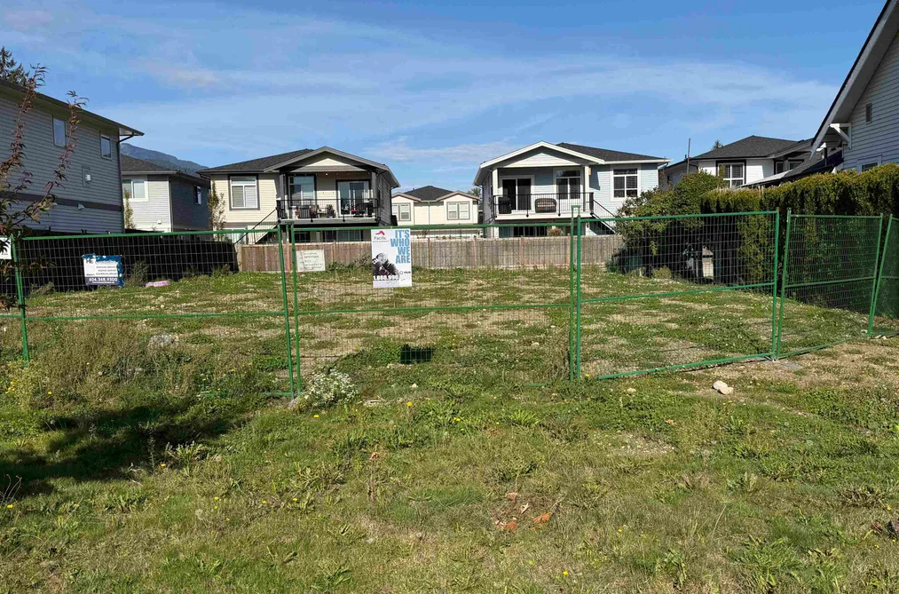 46023 Lewis Ave, Chilliwack, BC - MLS: R3178440