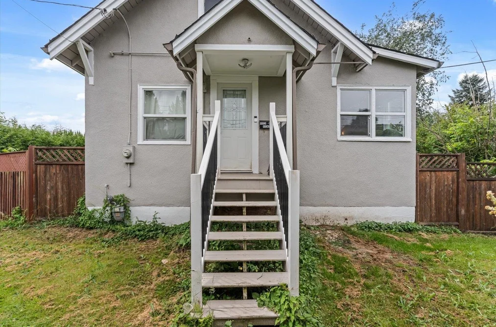 46028 KING AVENUE, Chilliwack BC V2P 3B4, Chilliwack BC — Residential for Sale — Photo 3 of 40