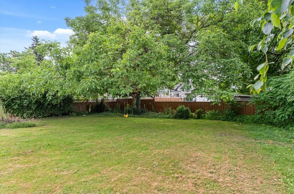 46028 KING AVENUE, Chilliwack BC V2P 3B4, Chilliwack BC — Residential for Sale — Photo 32 of 40