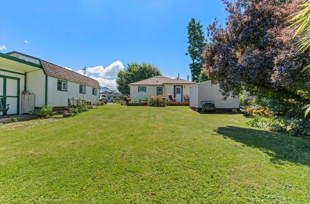46033 FIFTH AVENUE, Chilliwack BC V2P 1M6, Chilliwack BC — Residential for Sale — Photo 33 of 39