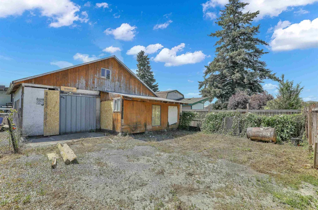 46045 FIFTH AVENUE, Chilliwack BC V2P 1M6, Chilliwack BC — Residential for Sale — Photo 18 of 40