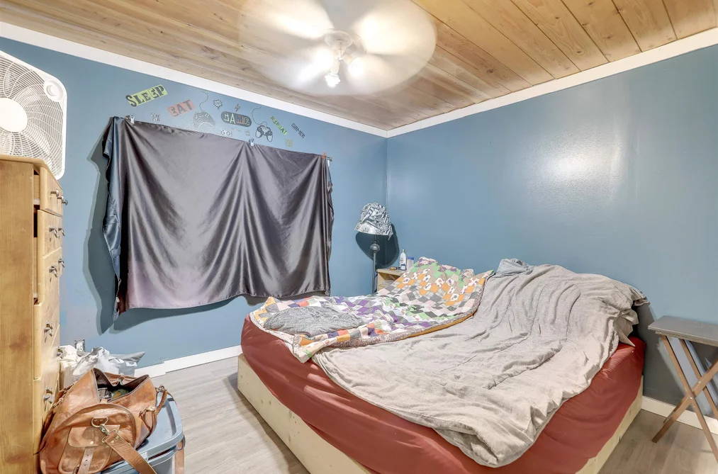 46045 FIFTH AVENUE, Chilliwack BC V2P 1M6, Chilliwack BC — Residential for Sale — Photo 33 of 40