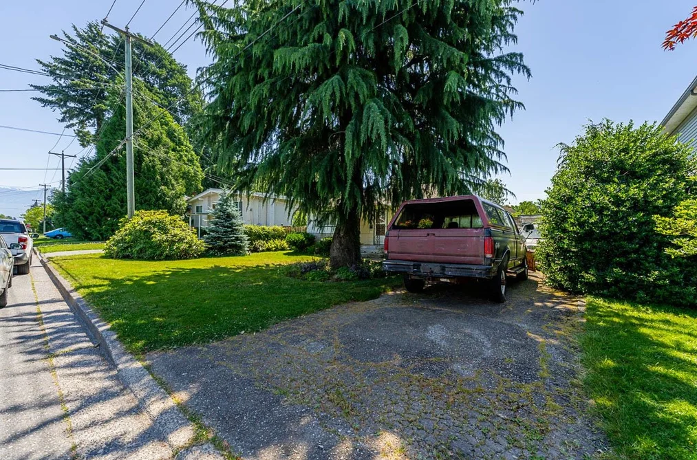 46054 THIRD AVENUE, Chilliwack BC V2P 1R4, Chilliwack BC — Residential for Sale — Photo 28 of 37