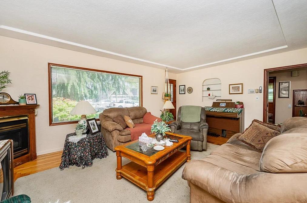46054 THIRD AVENUE, Chilliwack BC V2P 1R4, Chilliwack BC — Residential for Sale — Photo 6 of 37